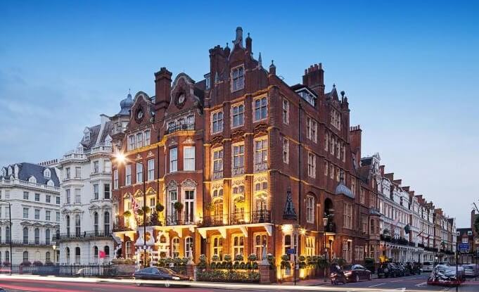 Top-rated neighborhood hotels in London
